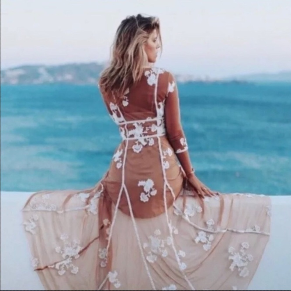Hard to Find! Rare! For Love and Lemons Elenora
